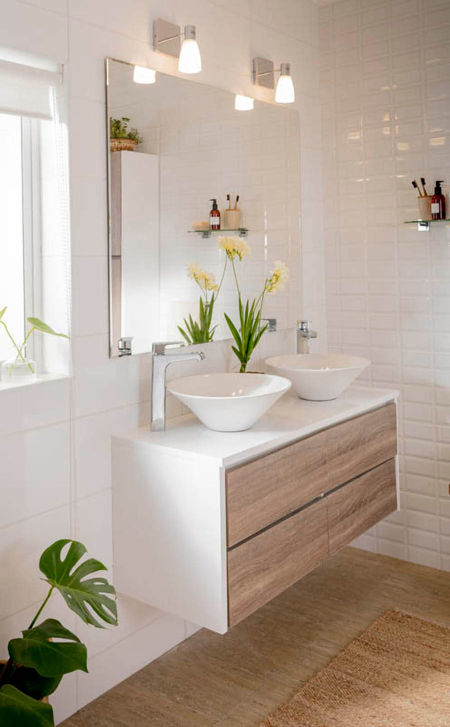 Decoracion de baño pequeño iluminacion