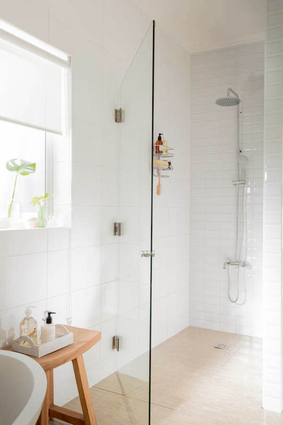 Decoracion de baño pequeño, mamparas para ducha