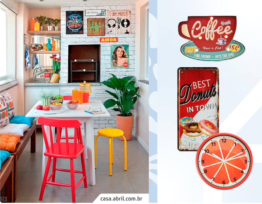 Moodboard Sodimac con una foto de cocina estilo kitsch con decoración vintage. Decoraciones de muro de metal, estilo vintage, con mensajes y dibujos.